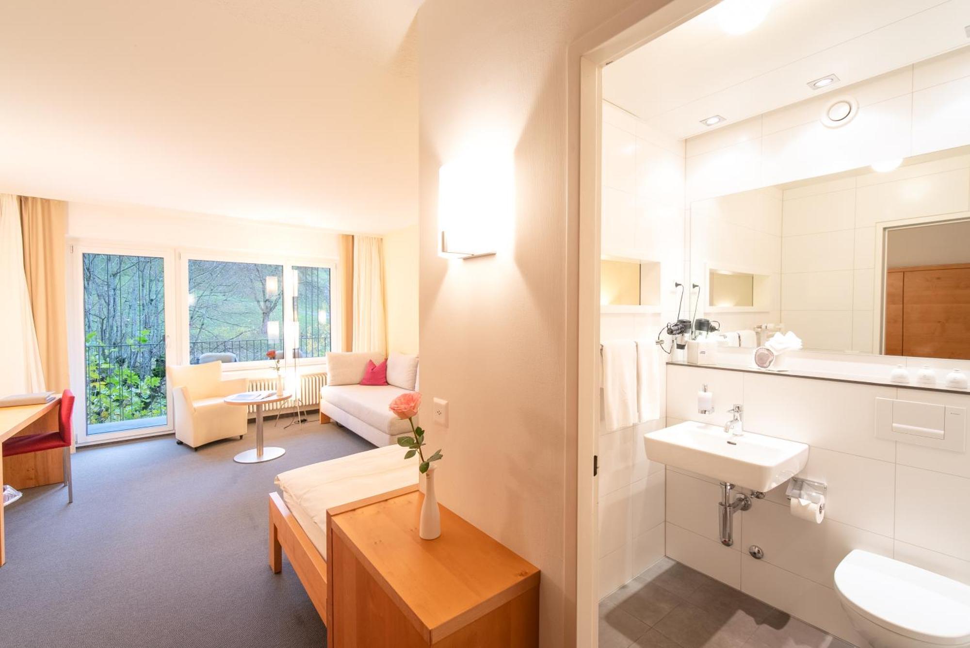 Hotel Bad Ramsach Laufelfingen Luaran gambar