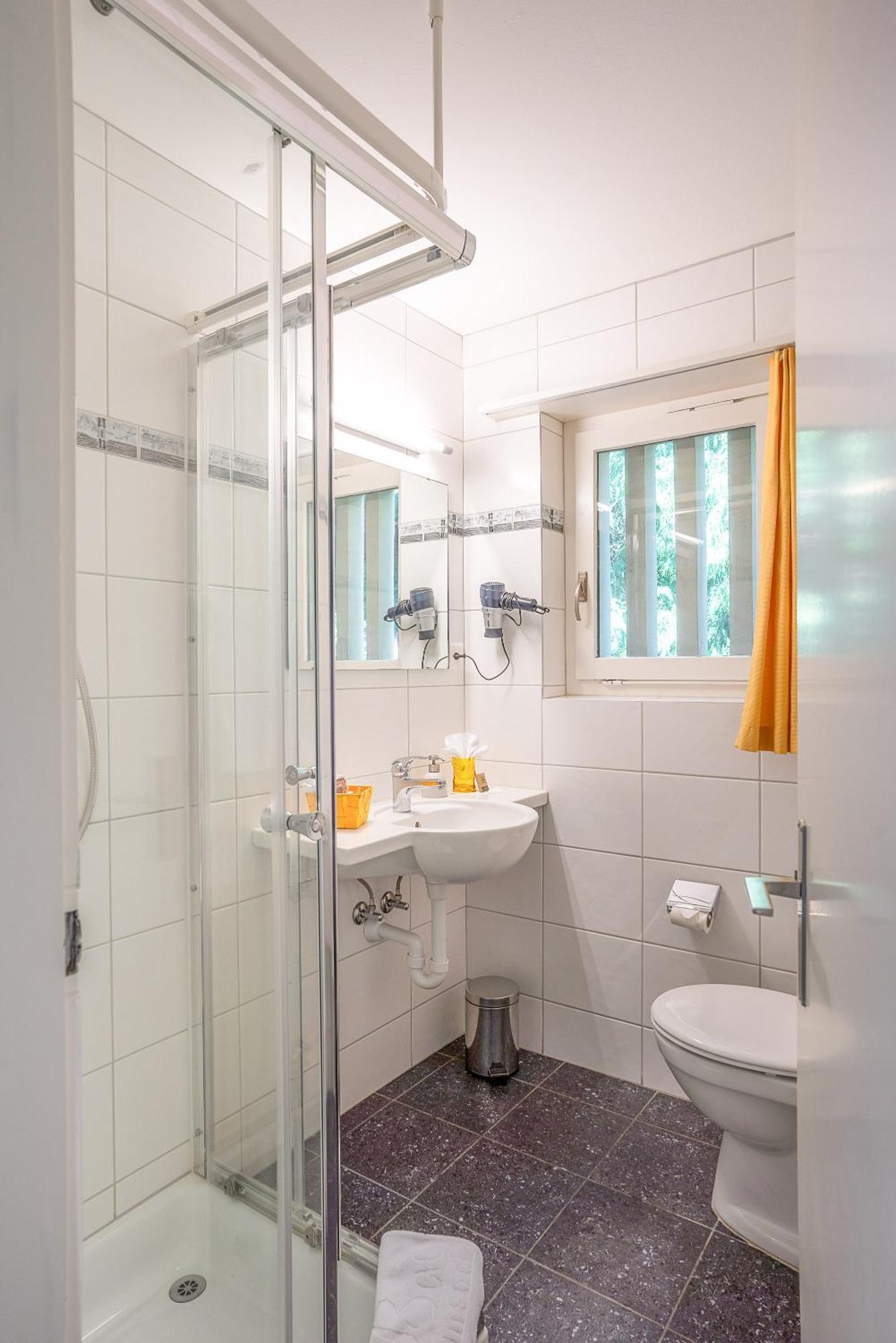 Hotel Bad Ramsach Laufelfingen Luaran gambar